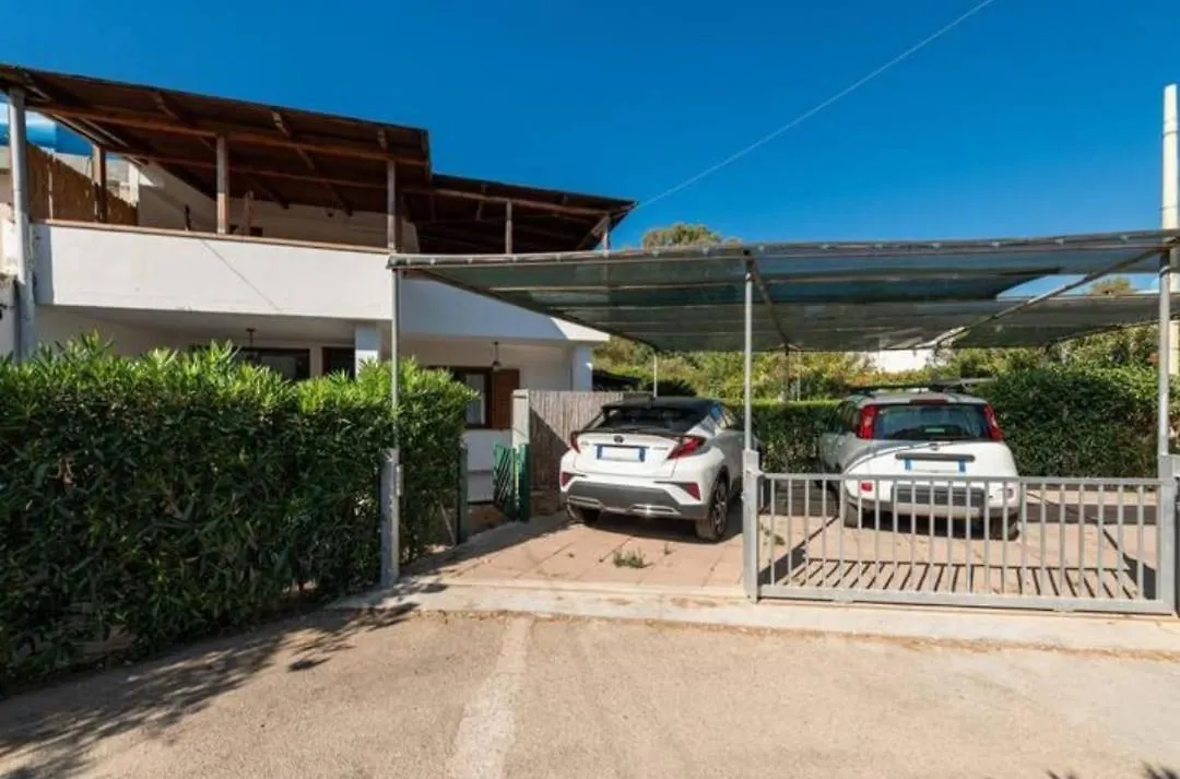 Villa Geremeas Country Club à Marongiu 0*,